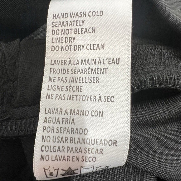 Good American Scuba Slim Black Split Zip Leg Zip Pockets Stretch Small Size 1 - Picture 11 of 15